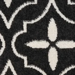 Black & Ivory Quatrefoil Indoor/Outdoor Runner