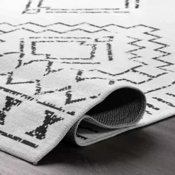 Black and Ivory Moroccan Washable Area Rug, 4x6