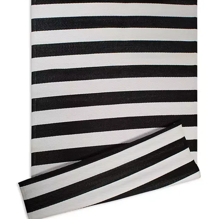 Black and White Rugby Stripe Outdoor Area Rug, 5x8