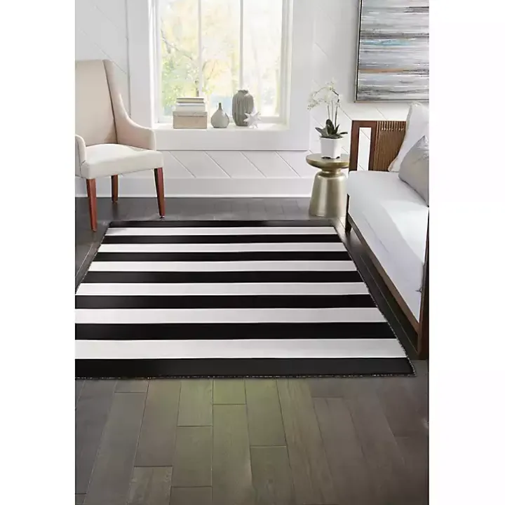 Black Cabana Stripe Indoor/Outdoor Area Rug, 7x9