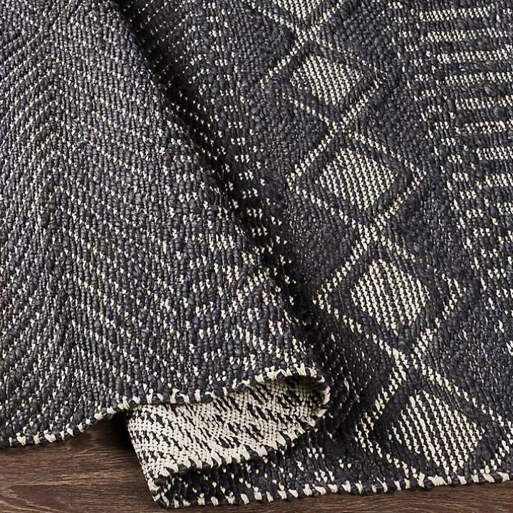 Black Diamond Jute Area Rug, 5x7