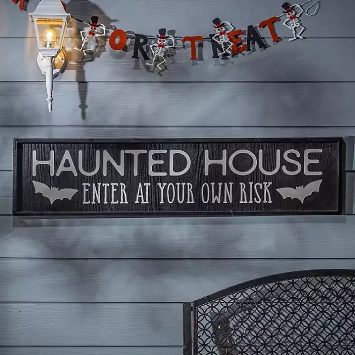Black Haunted House Halloween Wall Plaque