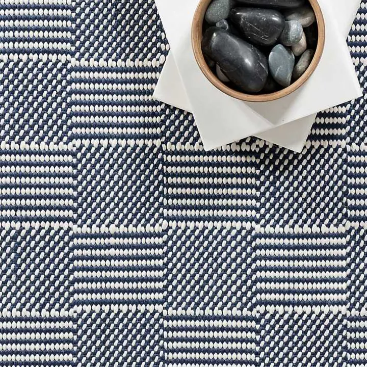 Blue & Ivory Checkered Indoor/Outdoor Runner, 3x8
