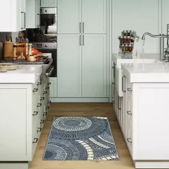 Blue & White Circles Indoor/Outdoor Rug, 2x3