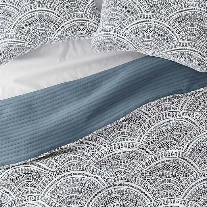 Blue Scalloped Reversible 3-pc. King Quilt Set