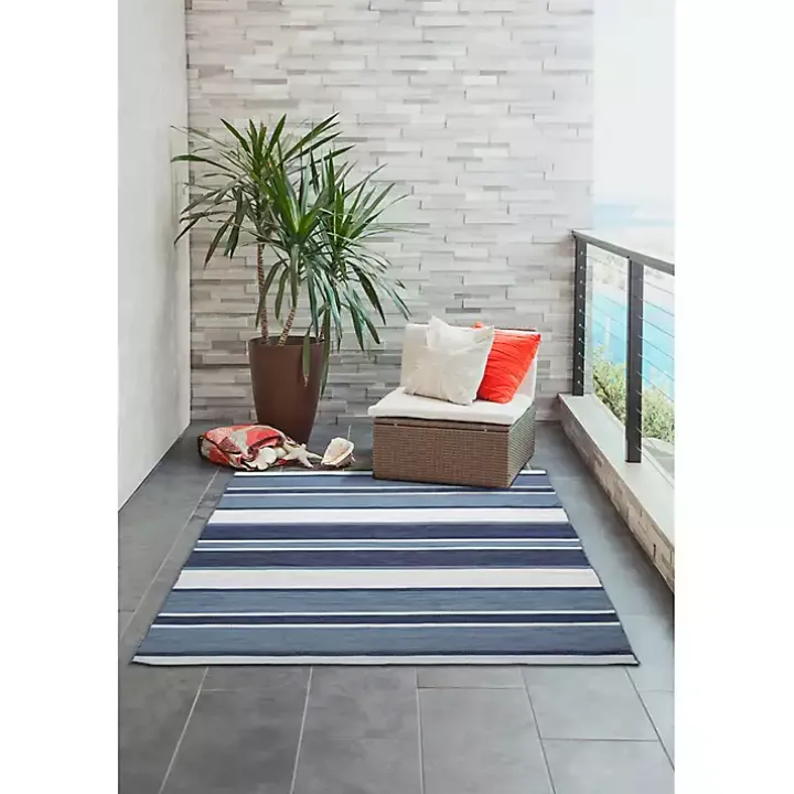 Blue Shades Striped Indoor/Outdoor Area Rug, 7x9