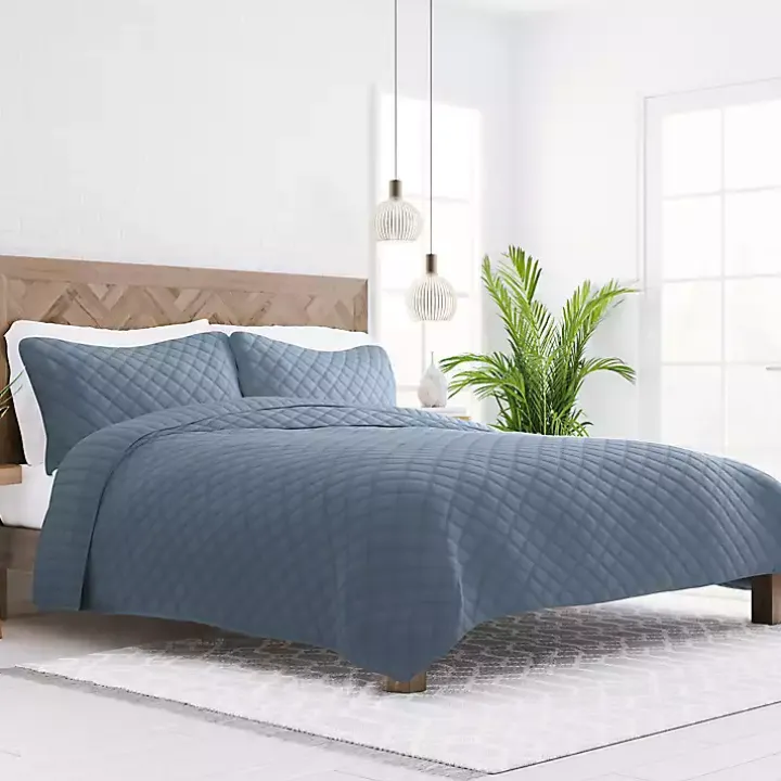 Blue Stitched Diamond 2-pc. Twin Quilt Set