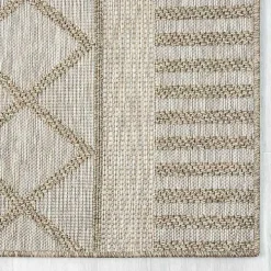 Brown Transitional Stripes Indoor/Outdoor Rug, 5x7