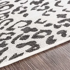 Cauli Black Leopard Print Round Outdoor Rug, 6 ft.
