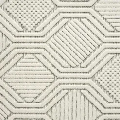 Cream and Blue Geo Indoor/Outdoor Area Rug, 7x9