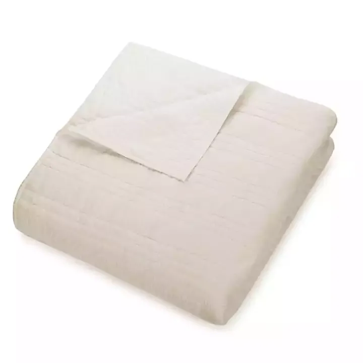 Cream Atmosphere King Quilt