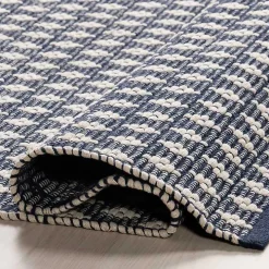 Dark Gray and Ivory Dainty Diamond Area Rug, 6x9