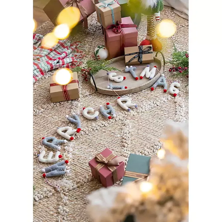 Gray and White Wool Merry Christmas Banner