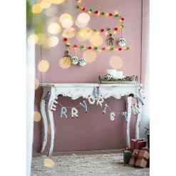 Gray and White Wool Merry Christmas Banner