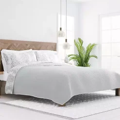 Gray Damask Reversible 3-pc. Queen Quilt Set
