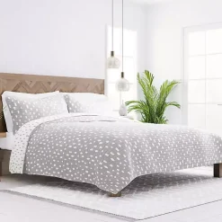 Gray Dotted Reversible 3-pc. Queen Quilt Set