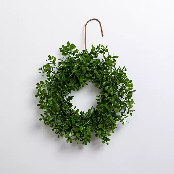 Green Boxwood Mini Wreath