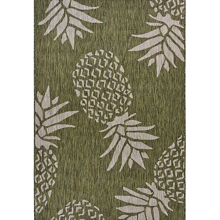 Green Pineapple Indoor/Outdoor Area Rug, 5x7