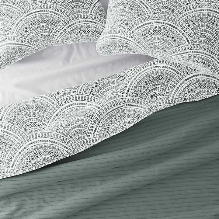 Green Scalloped Reversible 3-pc. Queen Quilt Set