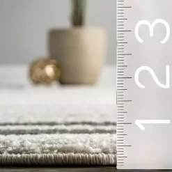 Ivory Classic Border Area Rug, 5x7