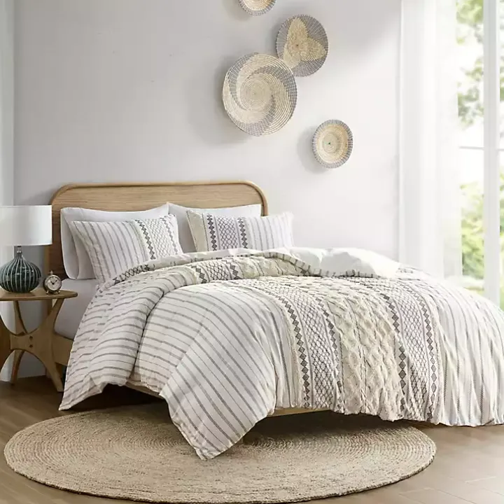Ivory Cotton Tufted King 3-pc. Comforter Set