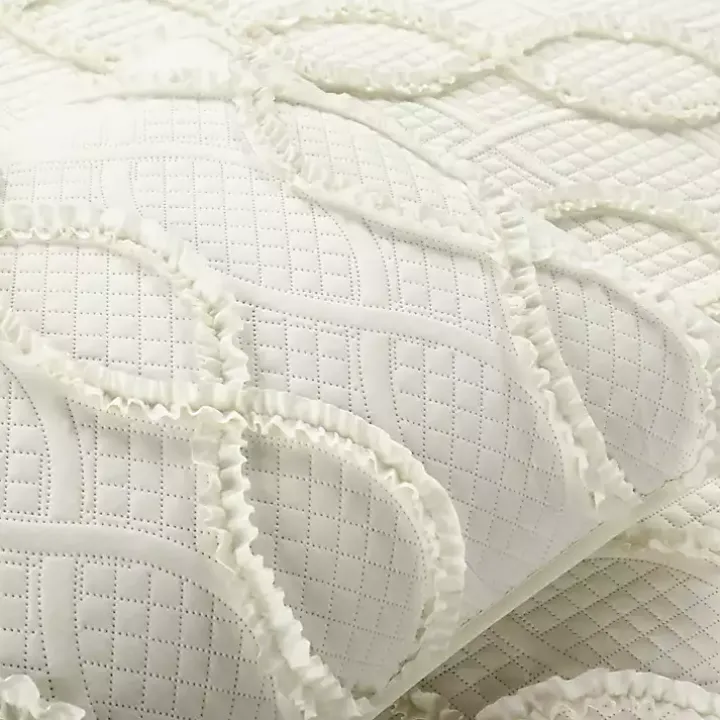 Ivory Trellis Ruffles 3-pc. King Quilt Set