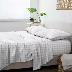 Light Gray Country Plaid 4-Pc. Full Bed Sheet Set