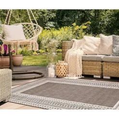 Natural Linear Macy Indoor/Outdoor Area Rug, 7x9
