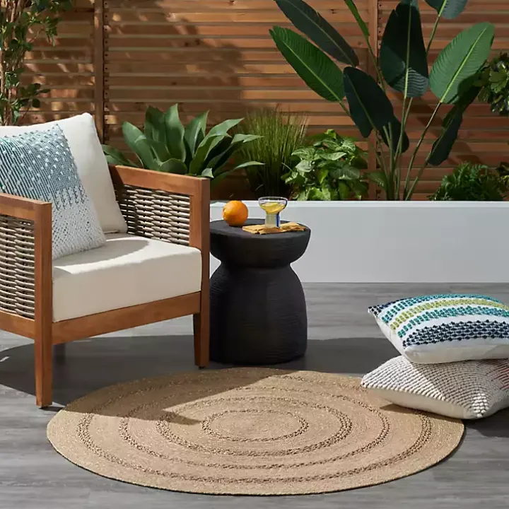 Natural Seagrass Indoor/Outdoor Area Rug, 5x5