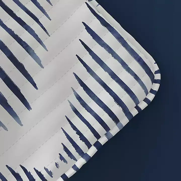 Navy Diamond Line Reversible 3-pc. King Quilt Set
