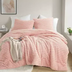 Pink Fluffy Ribbed 3-pc. King Comforter Set