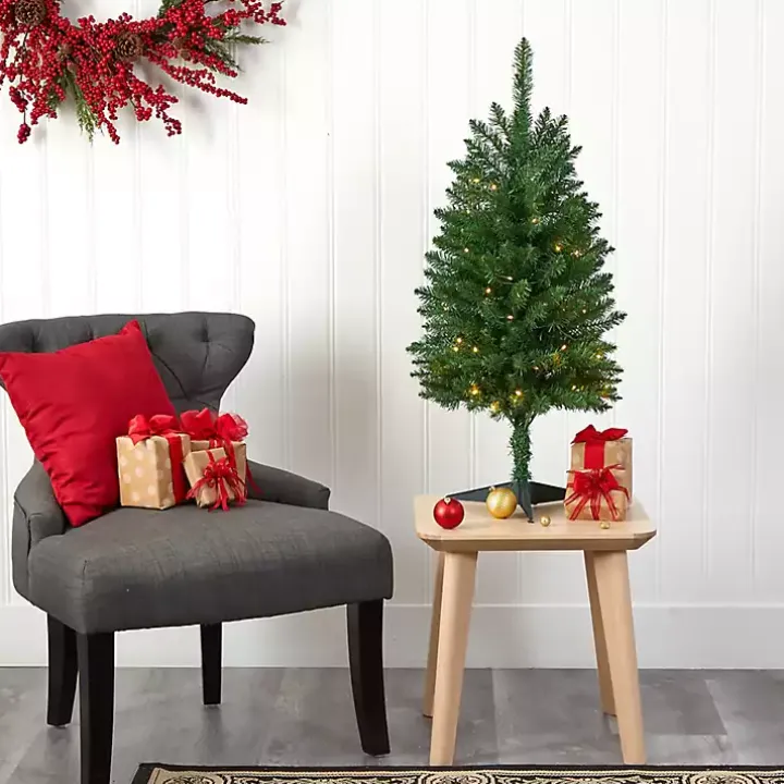 Pre-lit 3 ft. Green Mountain Pine Christmas Tree