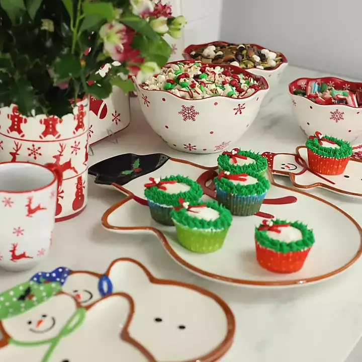 Red and White Nesting Christmas Bowls, Set of 3