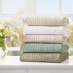 Sage Oversized Quilted Scalloped Edge Throw