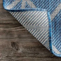 Sanford Blue Geometric Shapes Outdoor Rug, 5x8