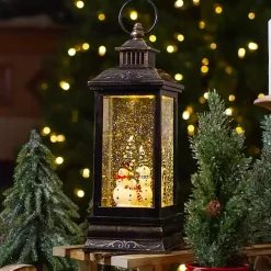 Snowman Family Christmas LED Glitter Snow Globe