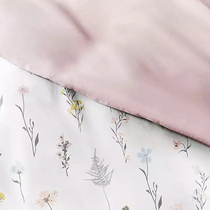 Soft Floral Reversible 3-pc. King Duvet Cover Set