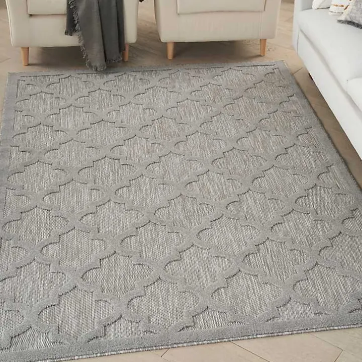 Soft Silver Trellis Outdoor Area Rug, 4x6