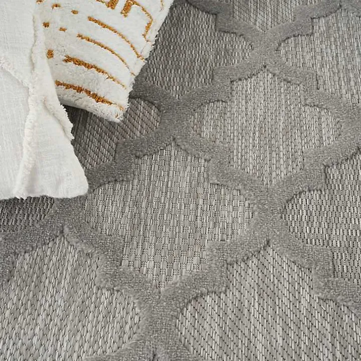 Soft Silver Trellis Outdoor Area Rug, 4x6