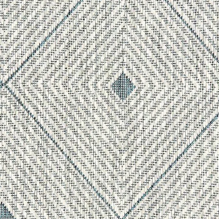 Solitaire Sun Shower Outdoor Area Rug, 7x9