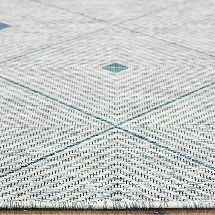 Solitaire Sun Shower Outdoor Area Rug, 7x9