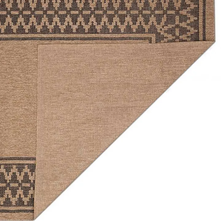 Tan & Black Zig Zag Indoor/Outdoor Area Rug, 7x9