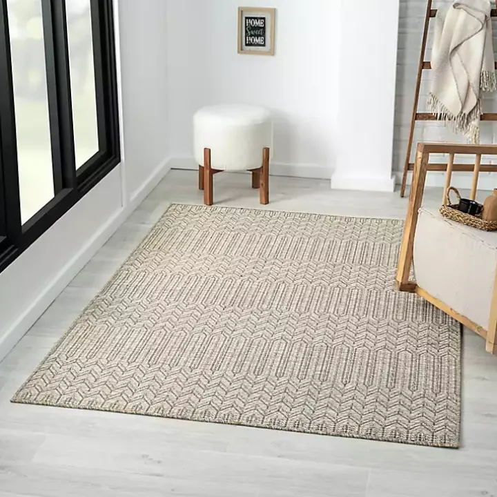 Tan Chevron Indoor/Outdoor Area Rug, 5x7