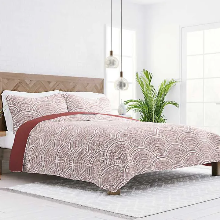 Terra Scalloped Reversible 3-pc. Queen Quilt Set
