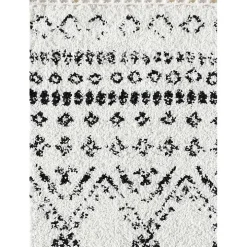 Whisper White Moon Accent Rug, 2x8