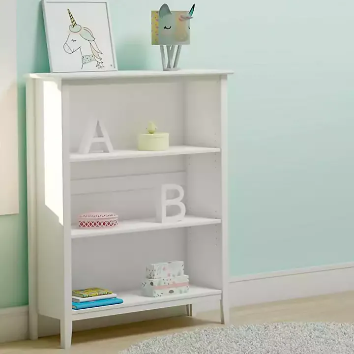 White Brazilian Pine Wood 3-Tier Bookshelf