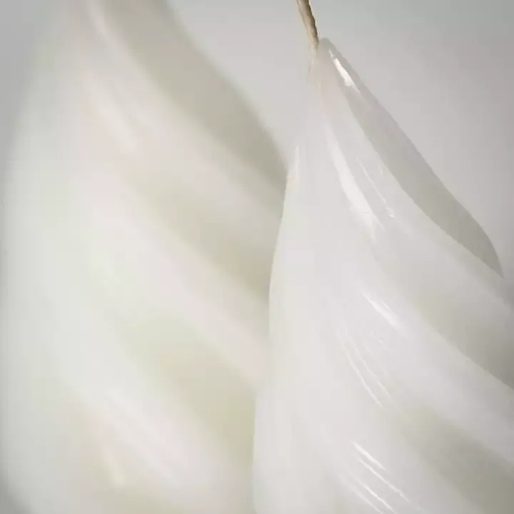 White Christmas Tree Kitira Candles, Set of 2