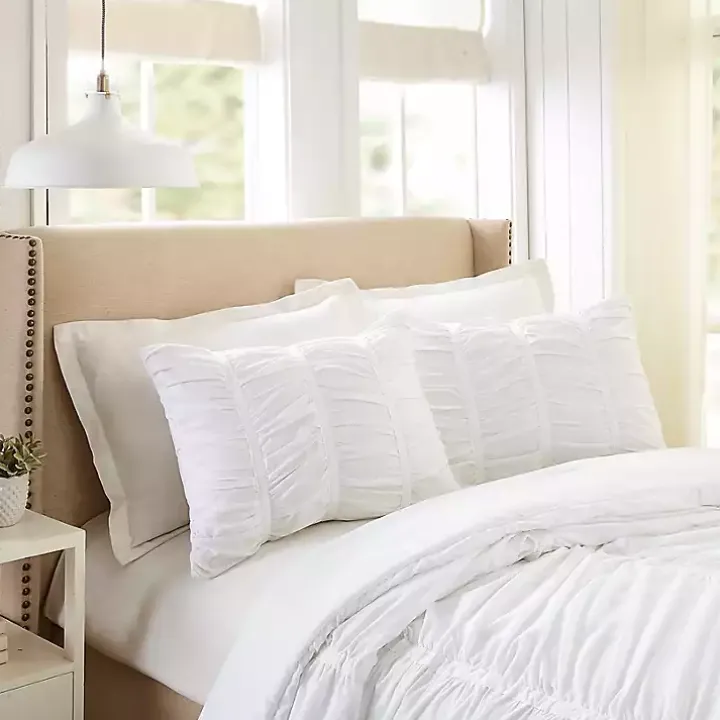 White Emily 2-pc. Twin/Twin XL Comforter Set