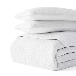 White Floral Stitch 3-pc. Queen Quilt Set