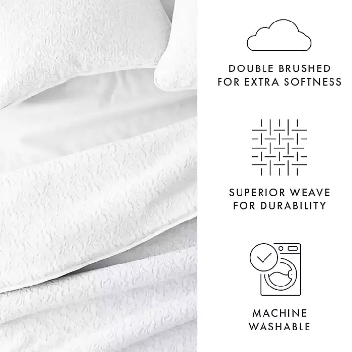 White Floral Stitch 3-pc. Queen Quilt Set